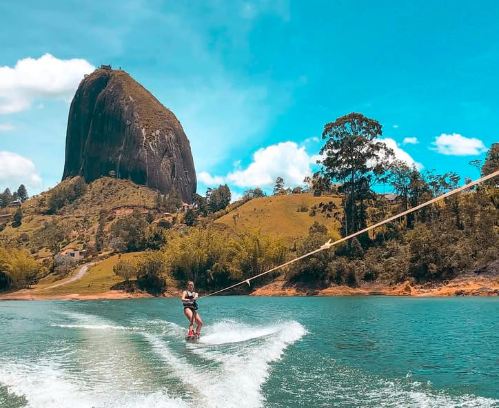 guatape wake board
