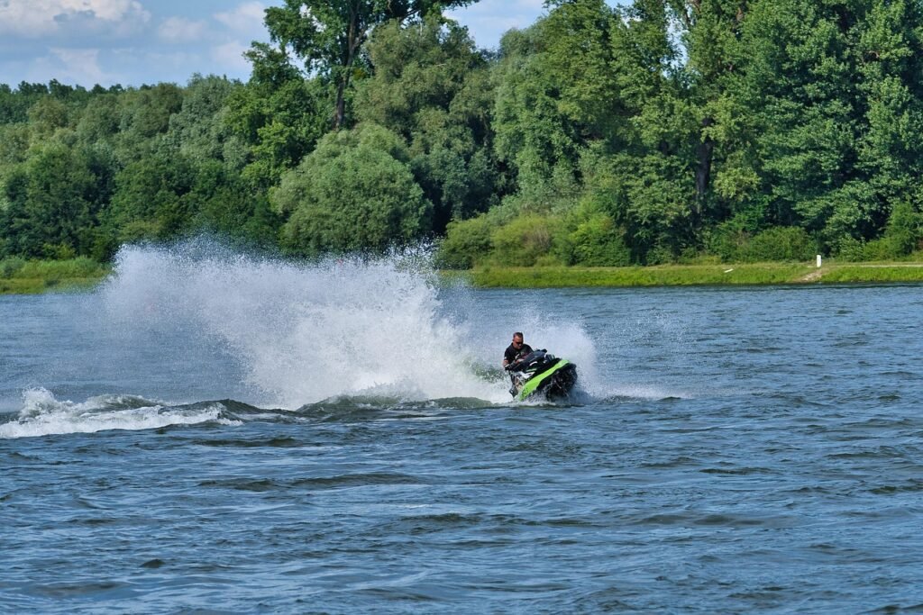 jet ski-guatape