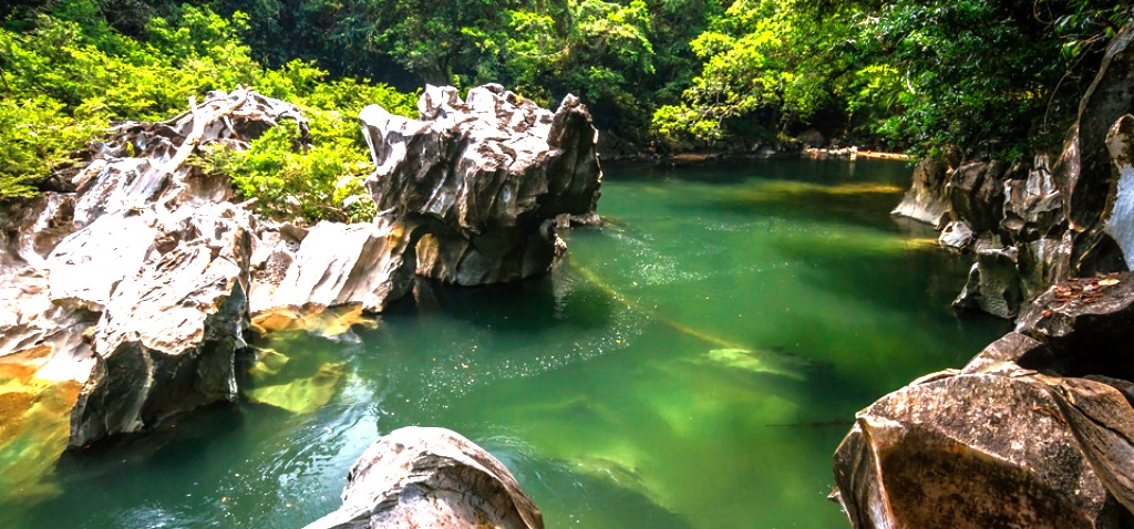Rio Claro rafting