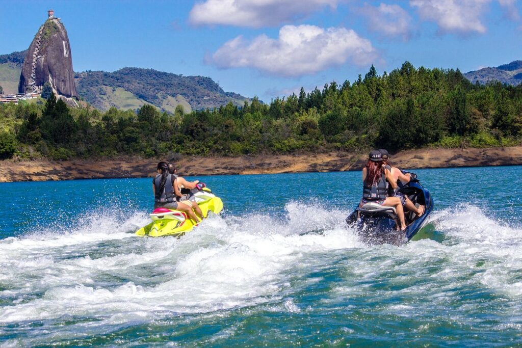 Guatape jetski
