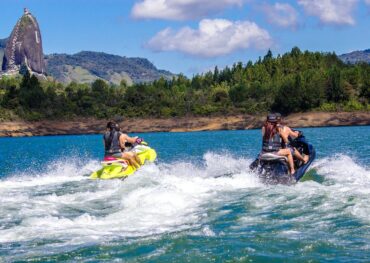 Guatape jetski