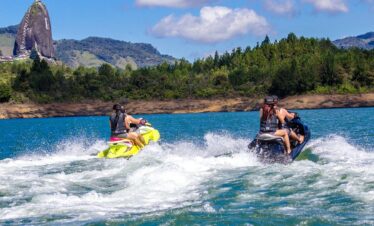 Guatape jetski