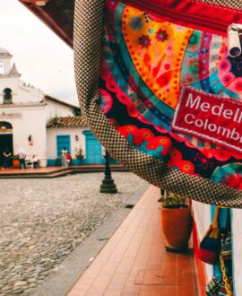 🏙️History & Culture of Medellin